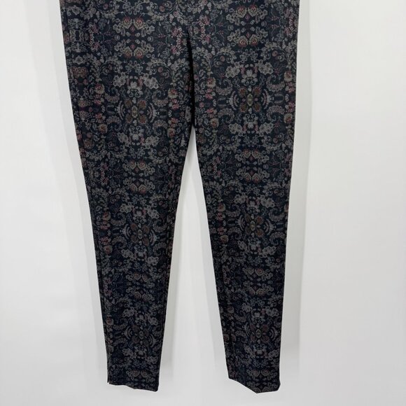 Chicos 0.5 Floral Galore Ponte Slim Pant Pattern Black Size 6 Regular new $64 - Picture 9 of 12